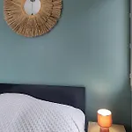 펜션 3 Bedroom Awesome In 미미장플라주